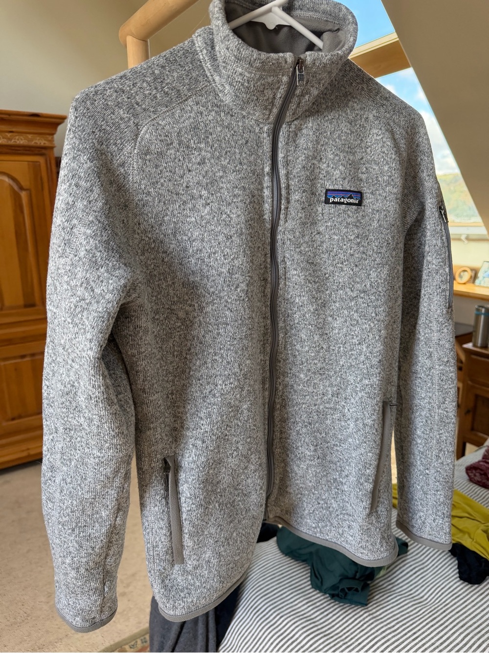 Patagonia Gray Full-Zip Fleece Sweater Jacket gray medium.